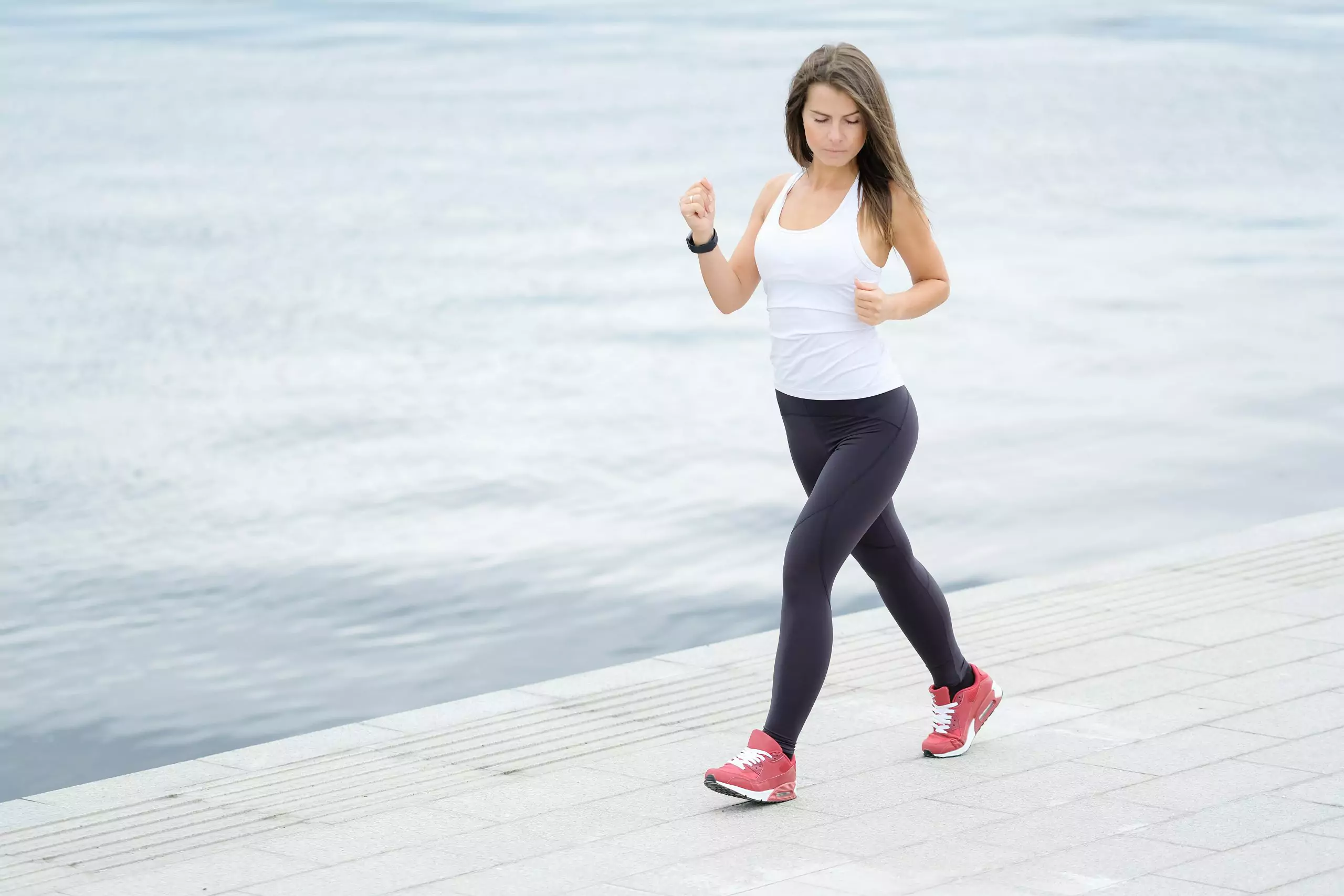 woman exercising to prevent stage 4 CKD